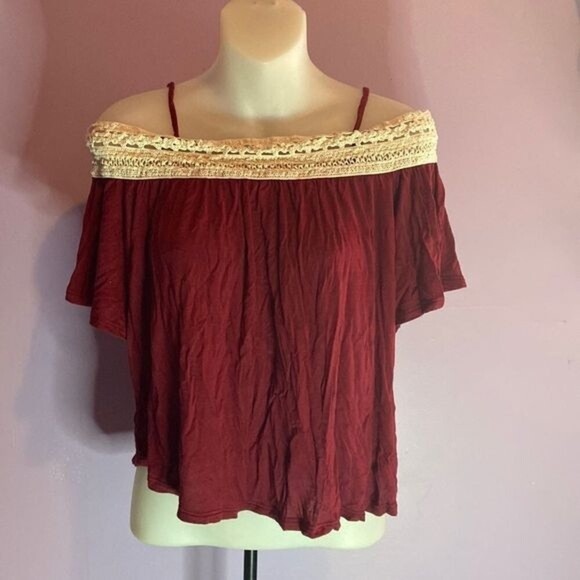 Free Kisses Burgundy off the Shoulder Blouse Short Sleeve Size Medium - Picture 1 of 4